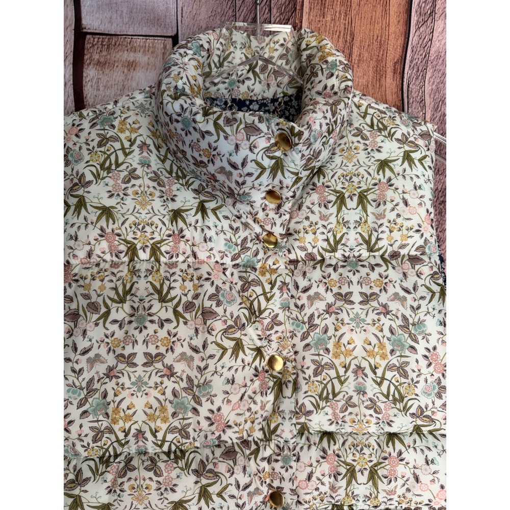 J.Crew Puffer Vest Liberty Tapestry Floral PrimaLoft Cottagecore Fall Medium - Picture 3 of 10